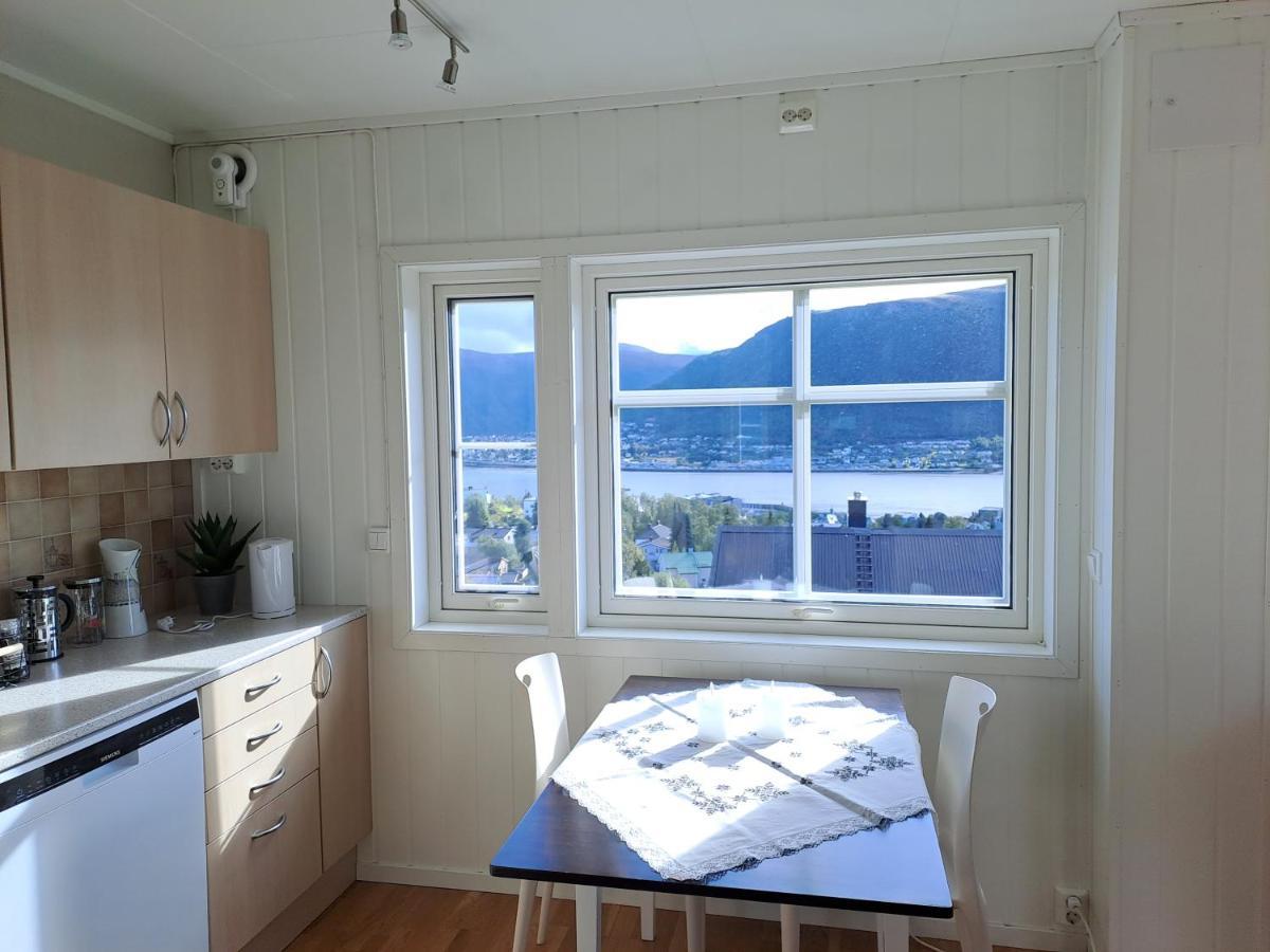 Warm And Cozy Apartment With Panoramic View Above The City Center Тромсё Экстерьер фото